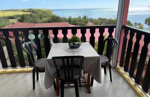 Sainte-Anne Apartment | Appartement les pieds dans l’eau