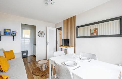 Blonville-sur-Mer Apartment | Appartement Loma - Welkeys