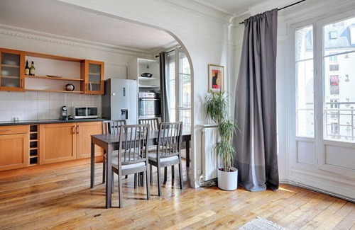 20th Arrondissement Apartment | Appartement Lucent - Welkeys