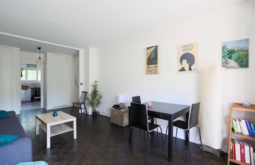 Champeval Apartment | Appartement Lumineux Avec Jardin et Garage 70m2 à 15 min de Paris