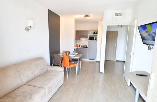 Bordeaux-Lac Condo | Appartement Lumineux et Spacieux | Wi-Fi Gratuit