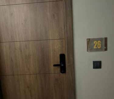 RACINE EXTENSION Apartment | APPARTEMENT LUXUEUX 26 neuf avec terasse