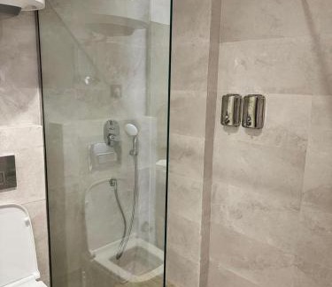 RACINE EXTENSION Apartment | APPARTEMENT LUXUEUX 26 neuf avec terasse