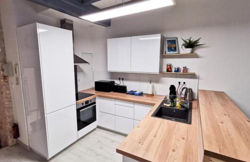 Saintes Apartment | Appartement Ma Douce Charente - Superbe T3 Design et Fonctionnel - Hyper Centre à Saintes