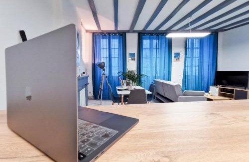 Saintes Apartment | Appartement Ma Douce Charente - Superbe T3 Design et Fonctionnel - Hyper Centre à Saintes