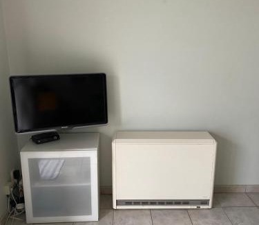 Westende Apartment | Appartement met aparte slaaphoek, garage en balkon