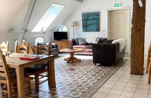 Ee Apartment | Appartement met eigen sauna en sport-en spelruimte