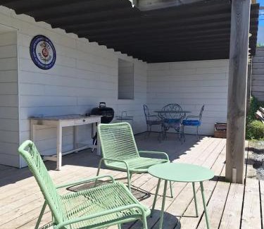 Agon-Coutainville Apartment | Appartement moderne avec terrasse - proche mer