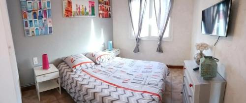 Saint-Assiscle Apartment | Appartement moderne à Perpignan avec vue sur la montagne