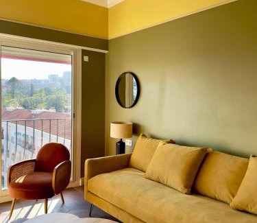 Fabron Apartment | Appartement moderne avec une belle vue