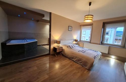 Frapelle Apartment | Appartement moderne et lumineux, proche de Saint-Dié-des-Vosges - 5 pers., WiFi, parking, terrasse - FR-1-589-434