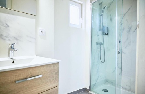 Creil Apartment | Appartement moderne et lumineux - Centre ville Creil