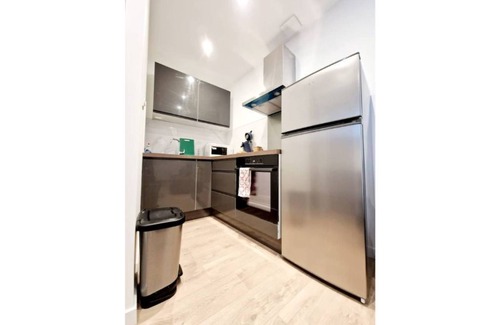 Chateauvert House | Appartement Moderne Neuf F2 Centre ville