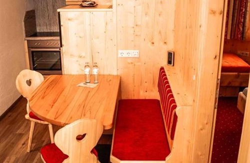 Gleiming Apartment | Appartement "morgenrot" 2 Schlafzimmer, 2 DU, 2 WC - Komfort Appartements Windberger