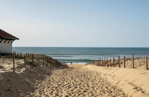 Mimizan-Plage Apartment | Appartement Neuf 3* à 2 Pas de l'Océan à Mimizan, 5 Pers, Balcon, Parking - FR-1-50-132