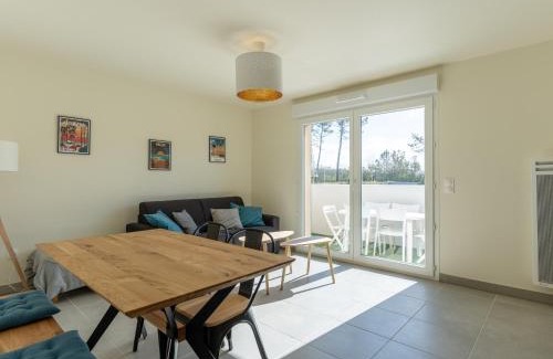 Mimizan-Plage Apartment | Appartement Neuf 3* à 2 Pas de l'Océan à Mimizan, 5 Pers, Balcon, Parking - FR-1-50-132