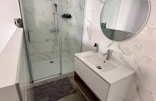 Bedarieux Apartment | Appartement Neuf en Centre-ville