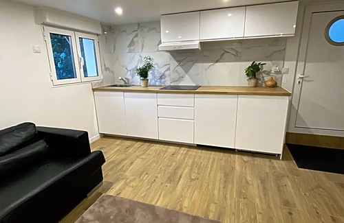 Morangis Apartment | Appartement Neuf Proche de Laéroport et de Paris Dans un Quartier Paisible