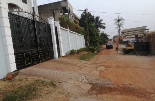 Yaounde Apartment | Appartement nouvelle route omnisport