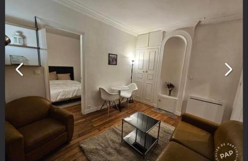 Epinettes Apartment | Appartement Paris 17e