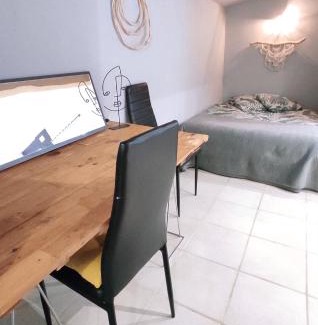 Barsac Apartment | Appartement - Parking - Wifi - 1 à 6 pers -