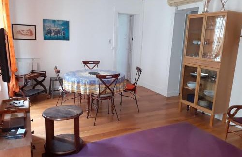 12th Arrondissement Apartment | Appartement Petroff