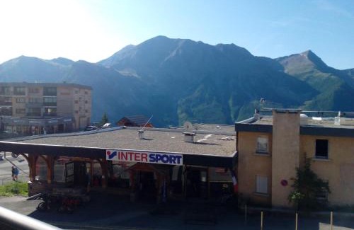 Orcieres-Merlette Apartment | Appartement pied des pistes avec balcon & vue 6 personnes