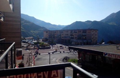 Orcieres-Merlette Apartment | Appartement pied des pistes avec balcon & vue 6 personnes