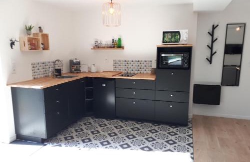 La Bohalle Apartment | Appartement Pierres de Loire- Linge inclus -1er étage