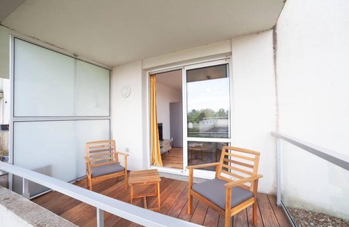 Chalezeule Apartment | Appartement piscine + parking bregille