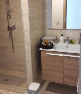 Plage des Nations Apartment | Appartement Plage Des Nations