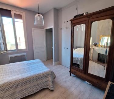 Amidonniers - Caffarelli Apartment | Appartement Pont des Catalans