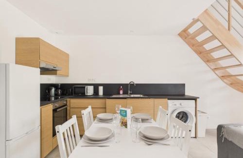 Saint-Jean-de-Monts Apartment | Appartement pour 4 à St-Jean-de-Mont - Jardin