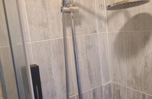 Rive Droite Apartment | Appartement pres du jardin des explorateurs
