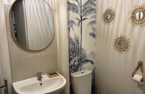 Downtown Le Havre Apartment | Appartement privé, vue eglise, plein centre