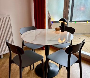Besancon Apartment | Appartement proche centre, Parking, Terrasse