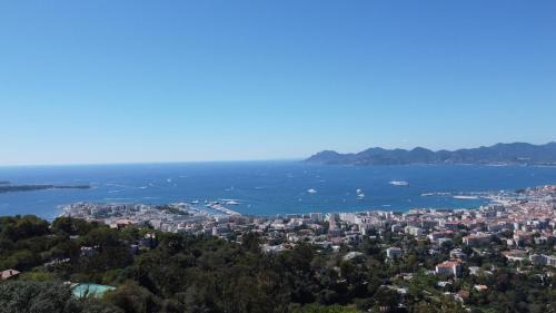 Golfe Juan Apartment | Appartement proche de la mer
