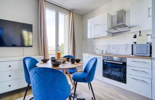 Petit-Ivry Apartment | Appartement Proche Porte de Choisy