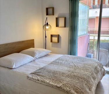Sainte-Maxime Apartment | Appartement proche de la plage et du centre ville