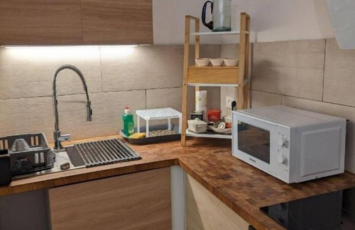 Pourrieres Apartment | Appartement Provençale Dans un Village Familiale