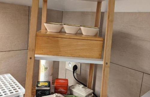 Pourrieres Apartment | Appartement Provençale Dans un Village Familiale