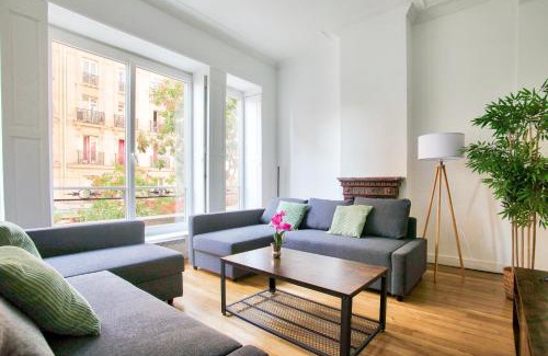 Les Halles Apartment | Appartement Quartier Chatelet Les Halles Free Netflix