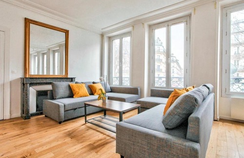 Gare Apartment | Appartement Quartier Le Marais 2 Free Netflix