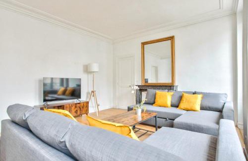 Gare Apartment | Appartement Quartier Le Marais 2 Free Netflix