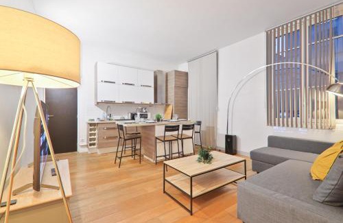 Vivienne Apartment | Appartement Quartier Palais Garnier Free Netflix