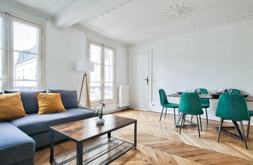 7th Arrondissement Apartment | Appartement Quartier Saint Germain 1