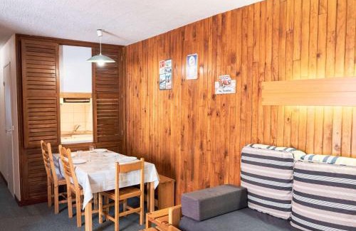 Val-Thorens Apartment | Appartement rénové à Val Thorens, 6 pers, style moderne montagne - FR-1-637-88