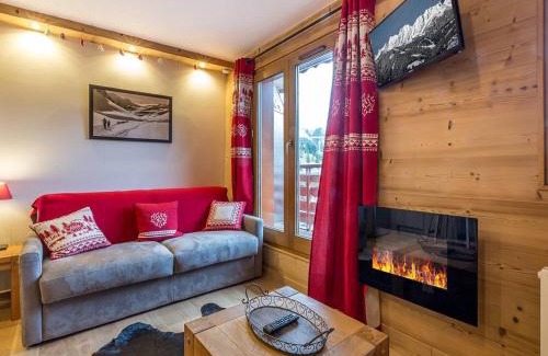 Meribel-Mottaret Apartment | Appartement rénové à Méribel, proche pistes, balcon, 4 couchages - FR-1-355-108