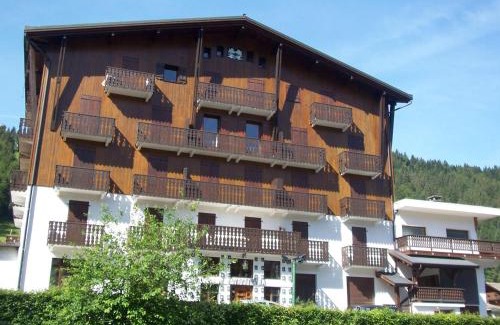 Morzine Apartment | Appartement rénové 4*, centre Morzine, 100m des pistes, 4 pers. - FR-1-754-59