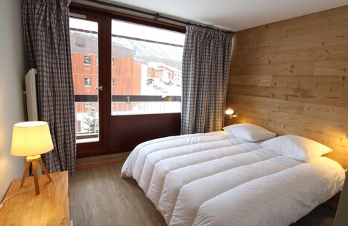 Montgenevre Apartment | Appartement rénové 6 pers. avec balcon et parking privé à Montgenèvre - FR-1-330D-115